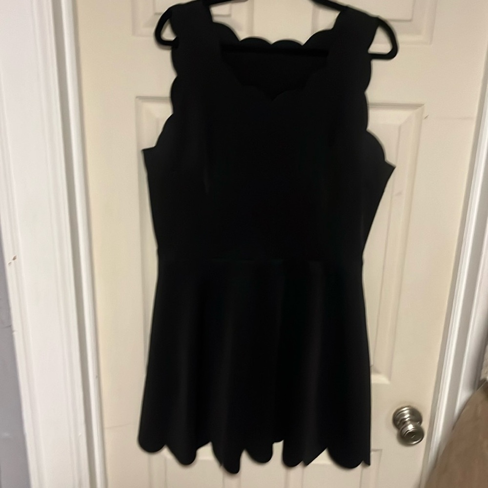 Black summer dress with scallop accents & pockets
